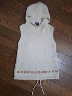 【美品】♥パーリーG♥可愛いモヘアタッチニットフード付ベスト希少M