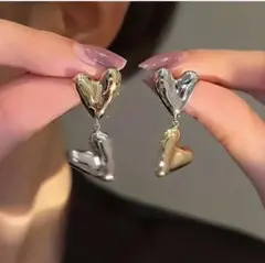 ❤️ハート型揺れるピアス シルバー ゴールド