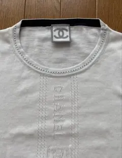 お値下げビンテージ　透かしシャネルTシャツ　CHANELのサムネイル