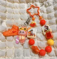 スケボーラブブ　オレンジ　ストラップ