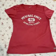 New Balance Tシャツ レッド スポーツウェアのサムネイル