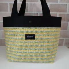 ハンドメイド　トートバッグ　ミモザ柄