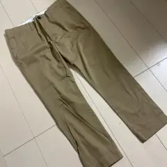 ユナイテッドアローズ　メンズ　ベージュ チノパン バックポケット付き　クロップドのサムネイル