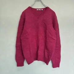 ユニクロ バーガンディ Vネック セーター 長袖