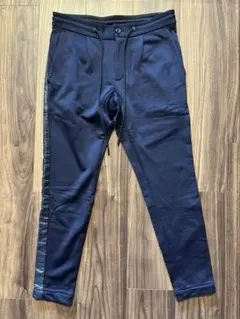 JUNHASHIMOTO ジュンハシモト グロスリッチスキニーパンツ