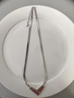 K18gfV字型 ネックレス