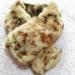 ファー マフラー ベージュとブラウン、可愛いレオパード、美品