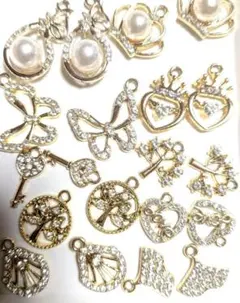 ストーン付きチャームセット20個 ハンドメイド資材