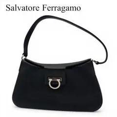 美品 フェラガモ ガンチーニ ワンショルダーバッグ ブラック サフィアーノ