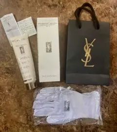 あ*い様 Yves Saint Laurentタン マジュール ハンドクリームのサムネイル