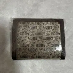 【新品未使用】スヌーピー　折りたたみ財布