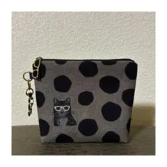 水玉　ドット　メガネ　猫　マチあり　少し大きめ　ミニポーチ　ナスカン付