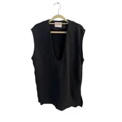 黒 Vネック ノースリーブベスト