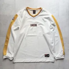 Item thumbnail for item abe3535a-e629-4337-8bcc-5b5b45d967c4