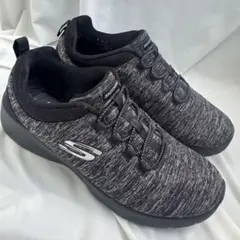 ほぼ未使用　スケッチャーズ メモリーフォーム スニーカー ブラック 24.5cm