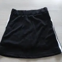 線入りタイトスカート