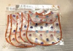 【新品未開封】お食事エプロン　電車柄　5枚セット　ビニール防水加工あり