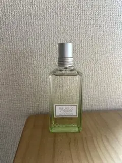 FLEURS DE CERISIER 香水 ユニセックス