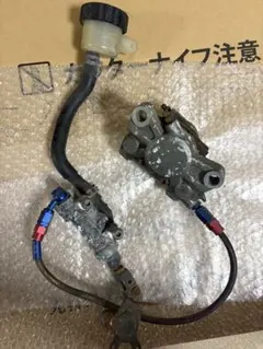 XJR400 ブレンボリアキャリパーセットのサムネイル