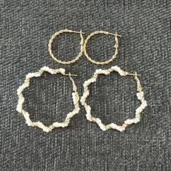 ピアス2点セットです。