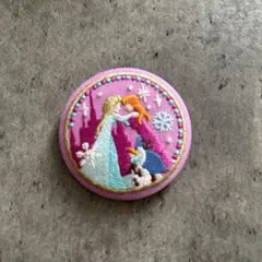 ディズニー 刺繍缶バッチ