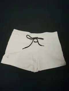 MIKANO ホワイトショートパンツ 新品未使用