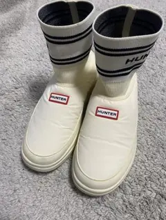 HUNTER ホワイト スリッポンブーツ