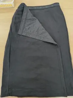 UNIQLO　ブラックタイトスカート （巻きスカート） Ｌサイズ