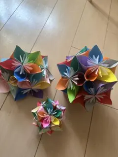 折り紙 お花の球体 バラ売り可能！のサムネイル