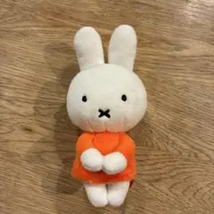 ミッフィー ぬいぐるみ ちょっこりさん