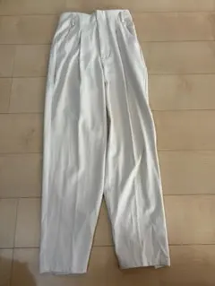 センタープレスタックテーパードパンツ グレイル