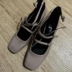ZARA ベージュ ストラップ付きパンプス 35