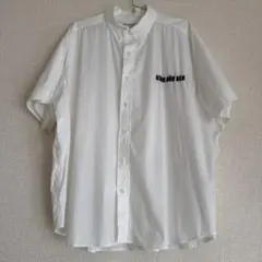 ウィンダンシー シャツ
