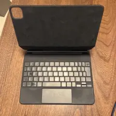 MAGIC KEYBOARD iPad 11インチ MXQT2J/A