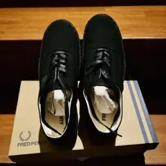 FRED PERRY スニーカー F29635 ブラック サイズ38のサムネイル