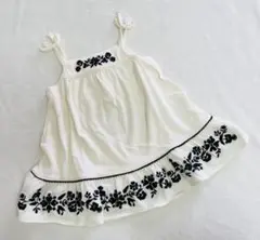 80 ベビーギャップ♡花柄刺繍キャミワンピース