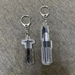 【匿名配送】スターウォーズ ライトセーバー アクリルキーホルダー