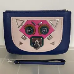 GUESS ポーチ　アクセサリーバック