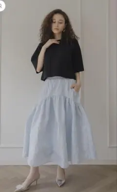 【美品】ELLIE JQフレアスカート 【ブルー】のサムネイル