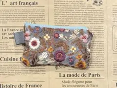 Item thumbnail for item 352c2e48-82c9-4c81-bba6-dbdad17610b0