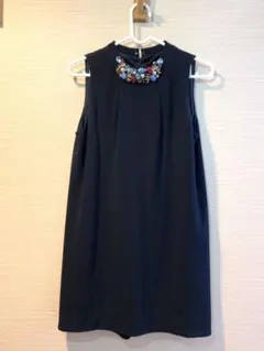 Lily Brownの黒ミニ丈ドレス！