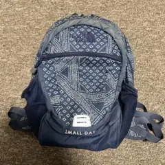 THE NORTH FACE SMALL DAY ネイビーリュック