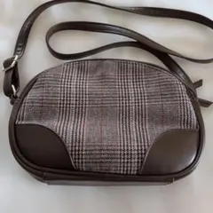 チェック柄ショルダーバッグのサムネイル