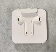 【新品 正規品】Apple 純正イヤホン EarPods Lightning対応