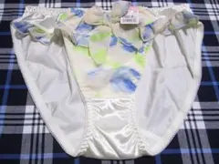 【エメフィール】『リボン・フリル付ショーツ〈M〉』◎サテン/強光沢⭐︎旧タグ/レア