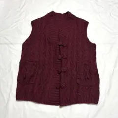 00s ボルドー ケーブル編み ニットベスト ボタン×ポケット付｜FREE 秋冬