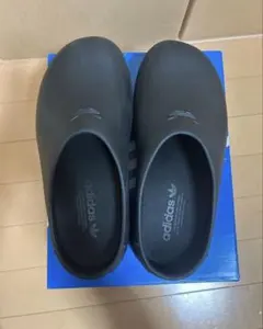 Adidas ミュールのサムネイル