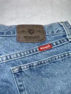 Wrangler ライトブルーストレートデニム