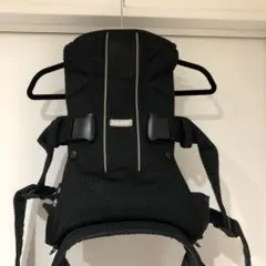 BABYBJORN ベビービョルン　抱っこ紐　ワンカイエアー　ブラック