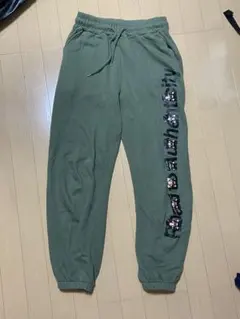 2025年最新】travis japan スウェットの人気アイテム - メルカリ